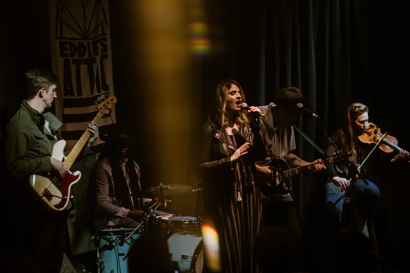Story Ghost performing live at Eddie&rsquo;s Attic.